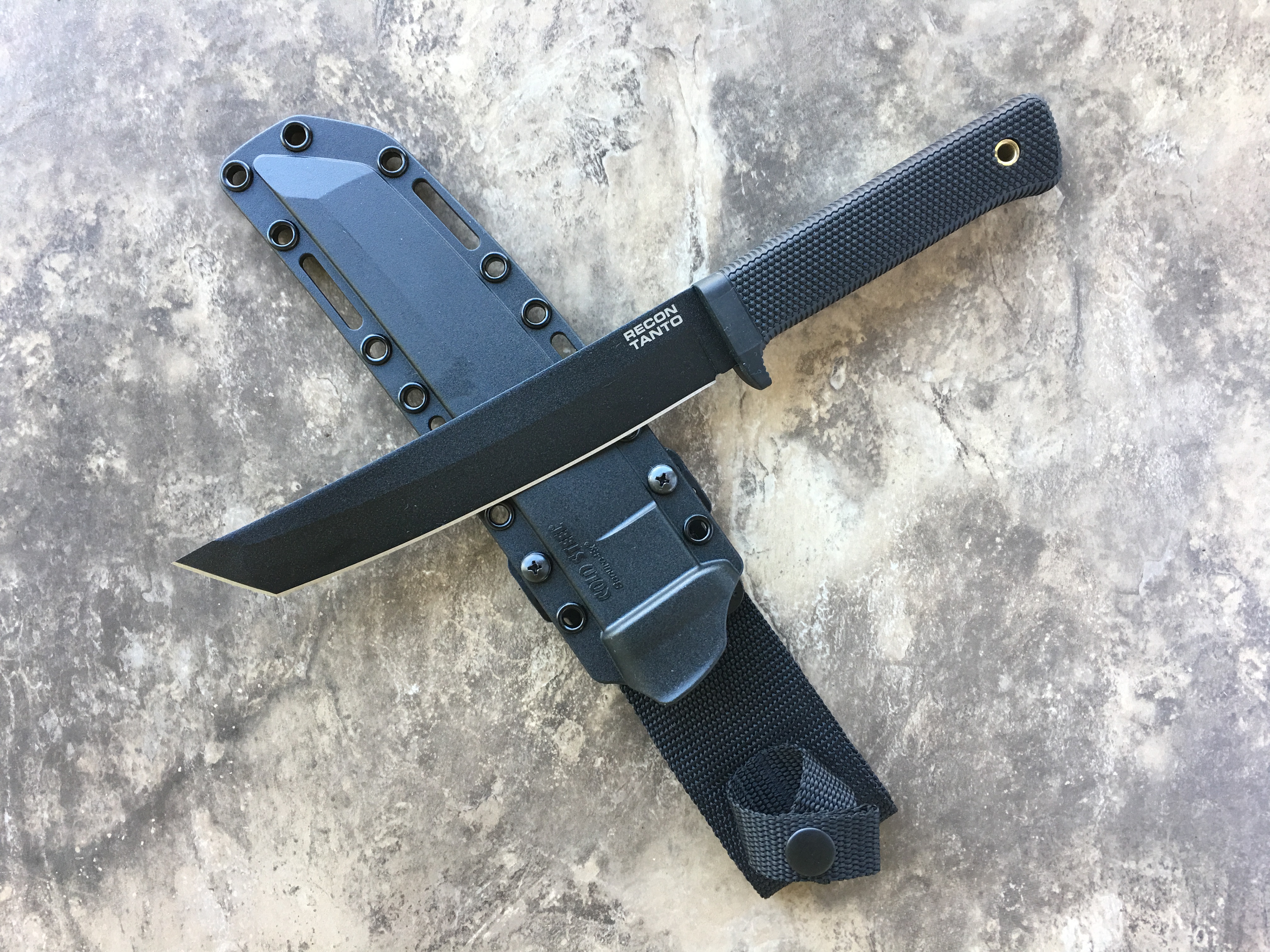 Cold Steel Recon Tanto Fixed 7″ Blade 11 34″ Length Sheath 49lrt