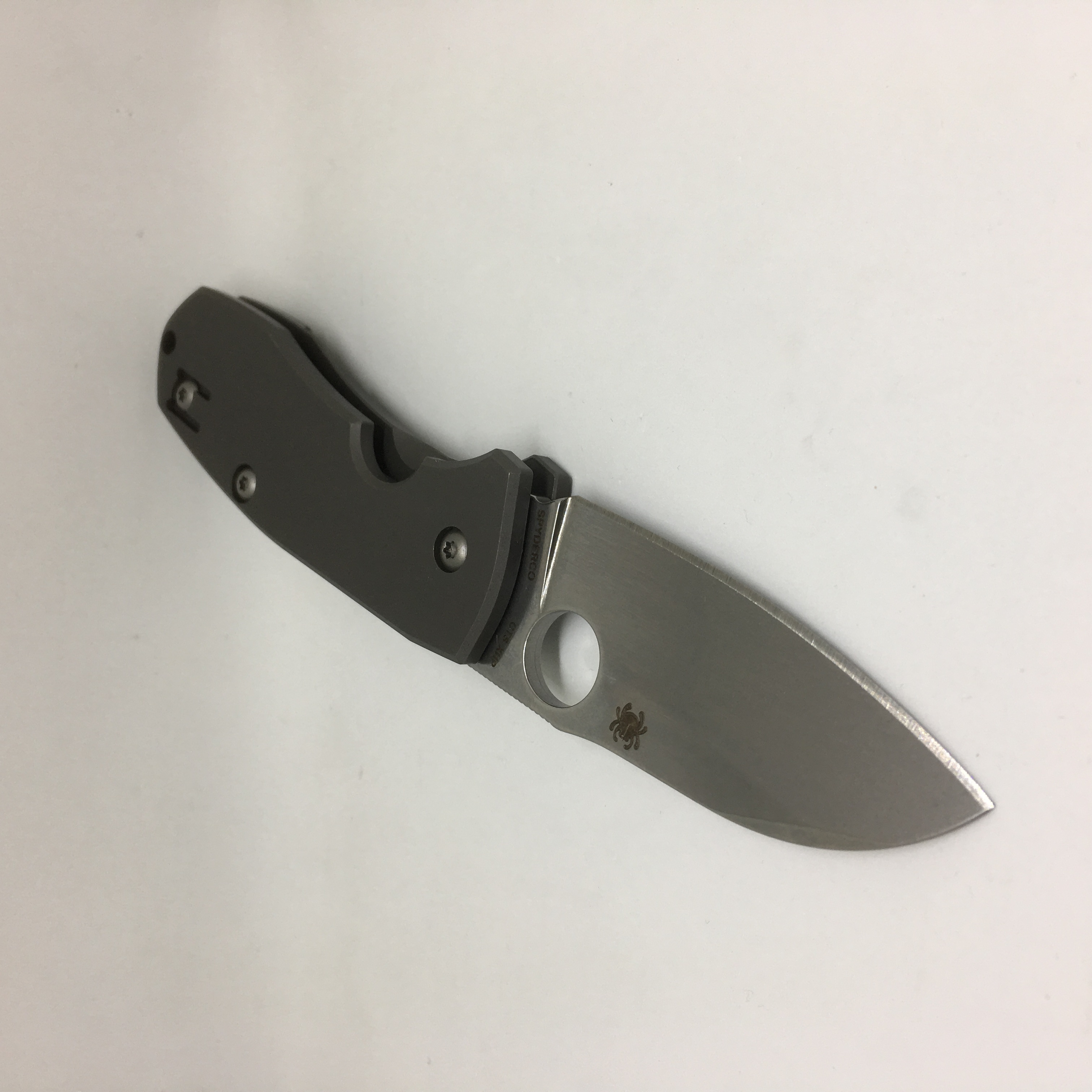 Spyderco Techno 2 Folder 2.55 in Plain CTS XHP Blade Titanium Handle ...