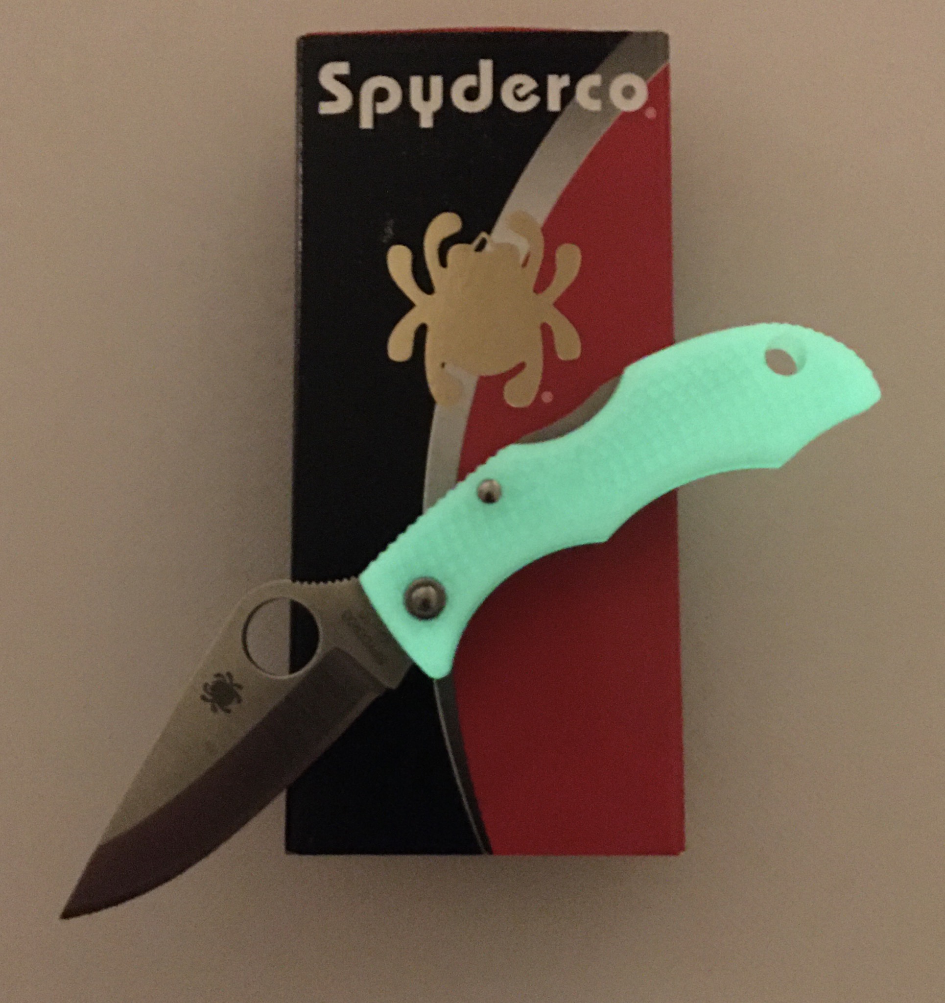 Spyderco Exclusive Ladybug3 Glow in the Dark FRN Handle and a VG10